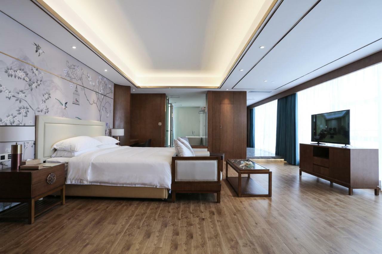 Venus Royal Hotel Foshan Kuiqi Road Metro Station Esterno foto