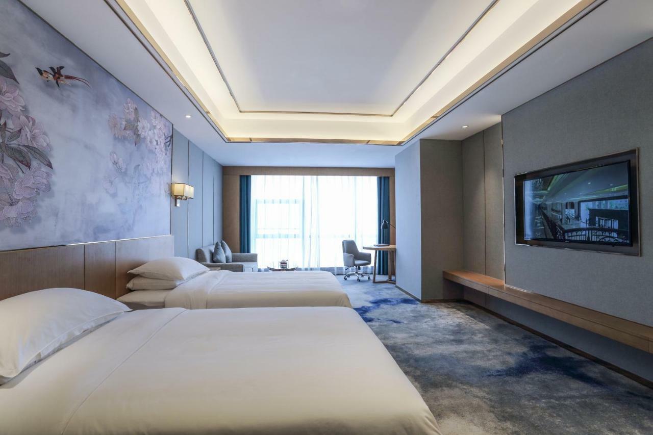 Venus Royal Hotel Foshan Kuiqi Road Metro Station Esterno foto
